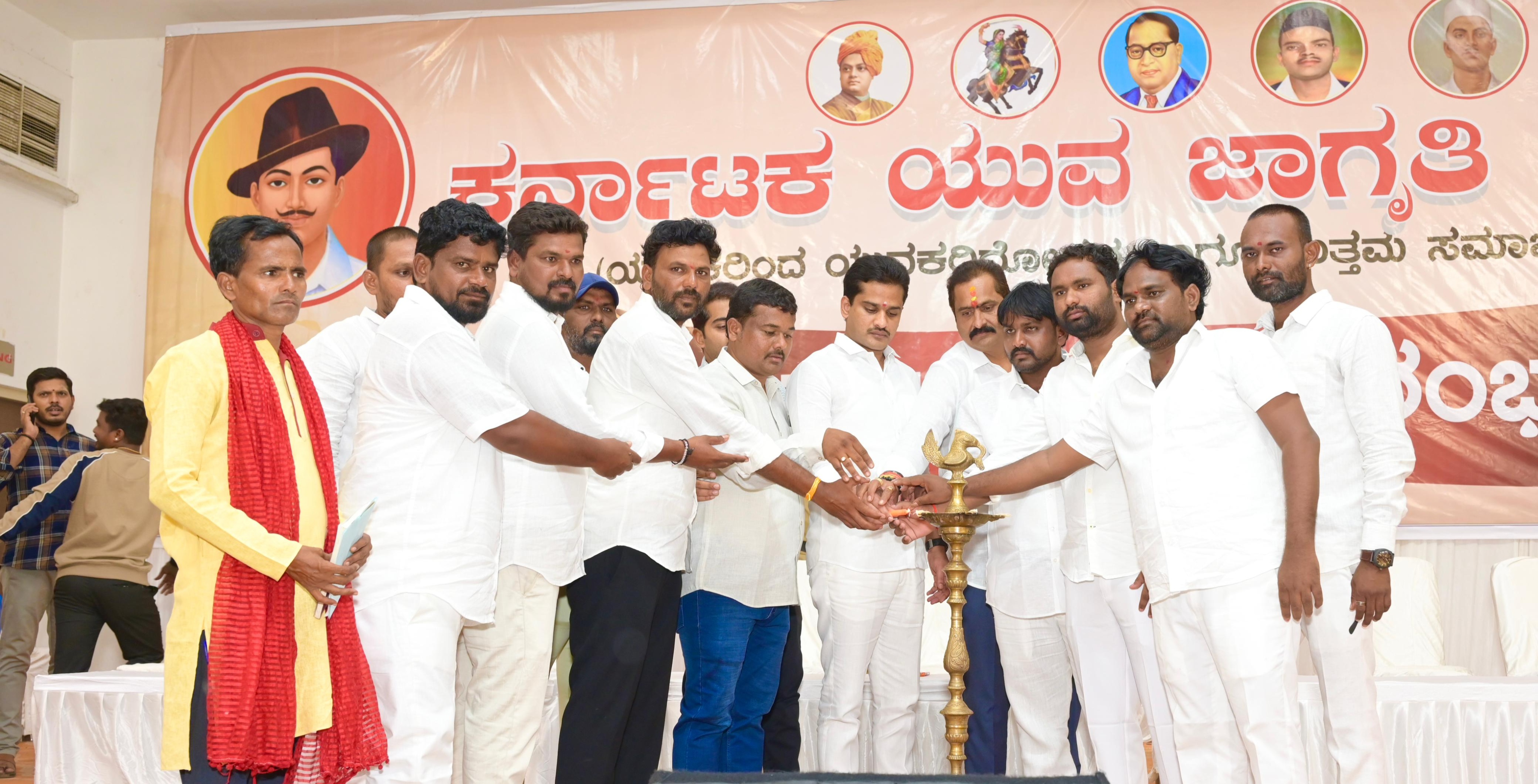 ಕರ್ನಾಟಕದಲ್ಲಿ ಕನ್ನಡಿಗನೇ ಸಾರ್ವಭೌಮ: ಶಾಸಕ ನಾರಾ ಭರತ್ ರೆಡ್ಡಿ image