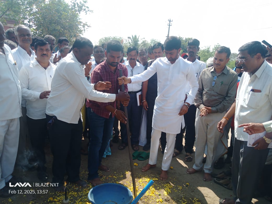 ನನ್ನ ಅವಧಿಯಲ್ಲಿ ಗುರಮಠಕಲ್ ಮತಕ್ಷೇತ್ರ ಹಿಂದುಳಿದಿದೆ ಎಂಬ ಹಣೆಪಟ್ಟಿ ಕಳಚುವುದು ನನ್ನ ಮೊದಲ ಗುರಿಯಾಗಿದೆ ಯಂಪಾಡ್, ಹೊಸಳ್ಳಿಯಲ್ಲಿ ವಿವಿಧ ಕಾಮಗಾರಿಗಳಿಗೆ ಚಾಲನೆ * ಶಾಸಕ ಶರಣಗೌಡ ಕಂದಕೂರ image
